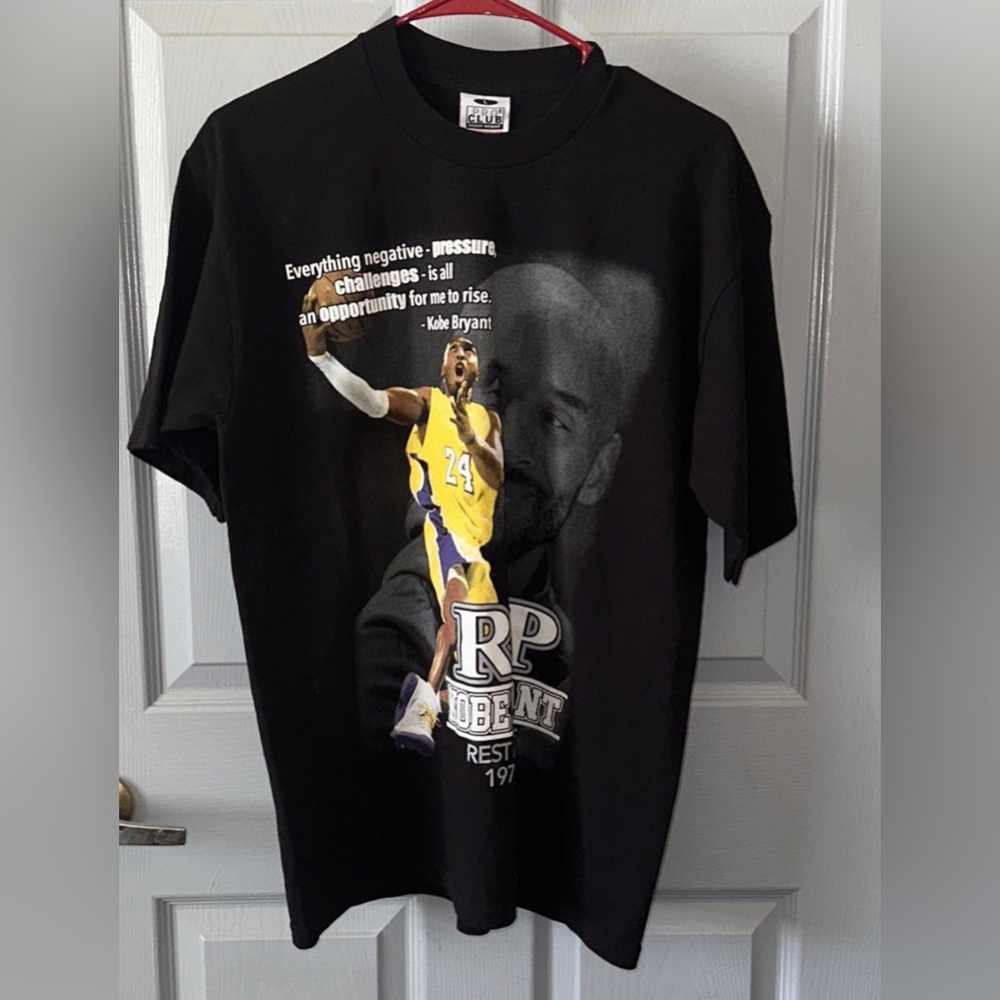 Men’s Pro Club Kobe Bryant Black Mamba Tribute Style T Shirt L
